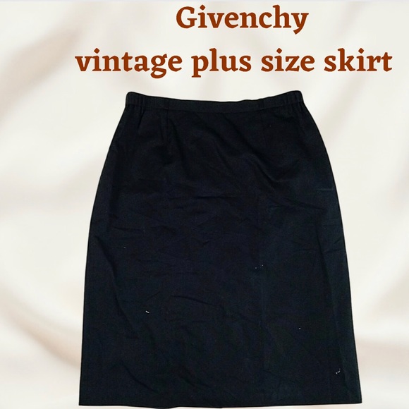 GIVENCHY- en plus- Neiman Marcus - plus size -dark navy - classic pencil skirt - Picture 1 of 9